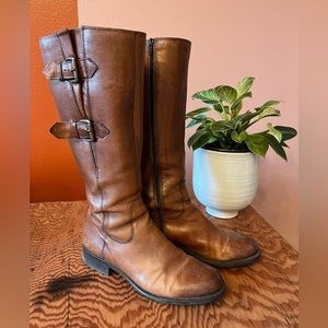 Clarks Knee-High leather boots - Wool lined!